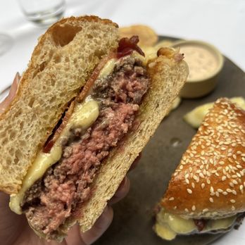 Gramercy Tavern - Tavern burger (medium rare) - New American Near Me - New York, New York Gramercy Tavern - Tavern burger (medium rare) - New American Near Me - New York, New York
