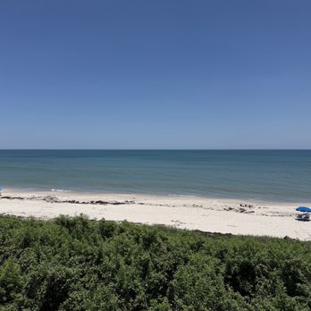 Ebb & Flow - View from open air seating - Cocktail Bars Near Me - Melbourne, Florida Ebb & Flow - View from open air seating - Cocktail Bars Near Me - Melbourne, Florida