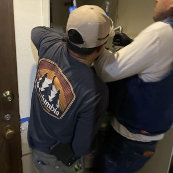 Peninsula Water Heaters - especially these 2 guys don't have experience. they tried to put new tank into old pan with leaked dirty water underneath. - Water Heater Installation/Repair Near Me - Brisbane, California Peninsula Water Heaters - especially these 2 guys don't have experience. they tried to put new tank into old pan with leaked dirty water underneath. - Water Heater Installation/Repair Near Me - Brisbane, California