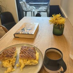 Simona cafe - Scrambled eggs sandwich with avocado, drip coffee