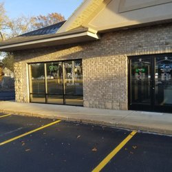 The Bar & Plate Training Center