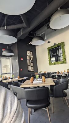 BlackSheep Pizza & Cocktails by null
