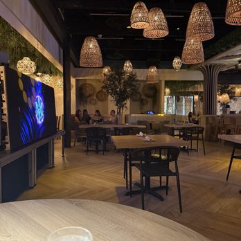Ay Mi Pa - Inside on a Saturday night - Sushi Bars Near Me - Bakersfield, California