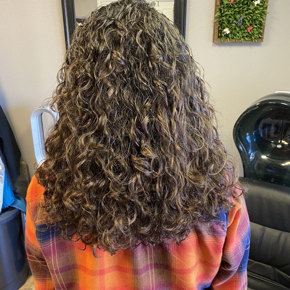 Creative Cuts & Curls - Hair Stylists Near Me - Fremont, California