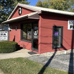 Goodfella's Pizza - Carry out entrance.