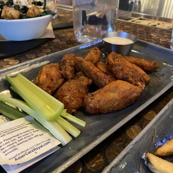 Tavern Hall - New American Near Me - Bellevue, Washington