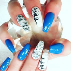 Nail Story