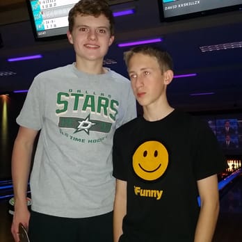 Main Event Plano - Pool and bowling over spring break. Food great, facility clean and nice new seating for bowlers. - Bowling Near Me - Plano, Texas