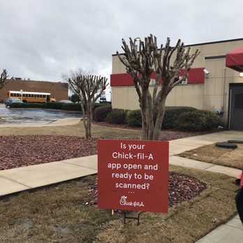 Chick-fil-A - View from drive thru - Fast Food Near Me - Birmingham, Alabama