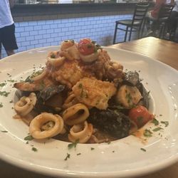 Sapore Ristorante & Pizza Bar - Our zuppa di pesce , with a tower of seafood
