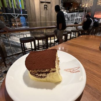Starbucks Reserve Roastery - Tiramisu - Cafeteria Near Me - Milan, Michigan