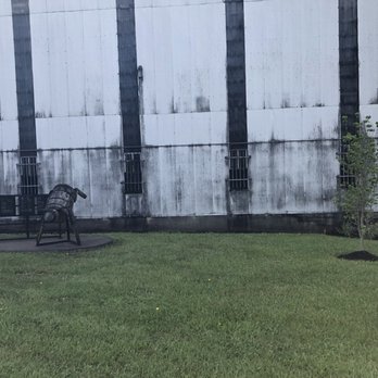 Heaven Hill Bourbon Experience - Tours Near Me - Bardstown, Kentucky