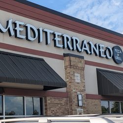 Mediterraneo Pizza & Grill