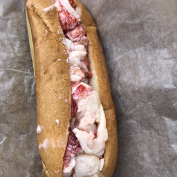 Pine Tree Seafood & Produce - Lobster Roll Sandwich - Seafood Markets Near Me - Scarborough, Maine Pine Tree Seafood & Produce - Lobster Roll Sandwich - Seafood Markets Near Me - Scarborough, Maine