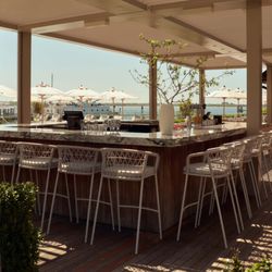 Montauk Yacht Club - Pool Bar
