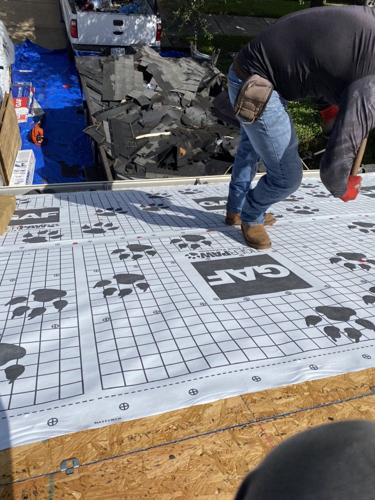 Slide of Coale Roofing