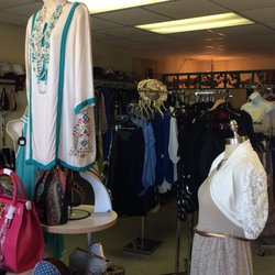 Glam Up Boutique - Glamorous fashion reasonably priced!