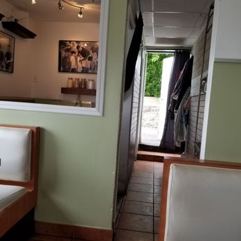 George's Place - Breakfast & Brunch Near Me - Cape May, New Jersey