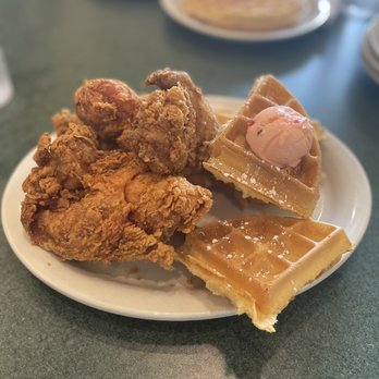 Metro Diner - American Near Me - Altamonte Springs, Florida Metro Diner - American Near Me - Altamonte Springs, Florida
