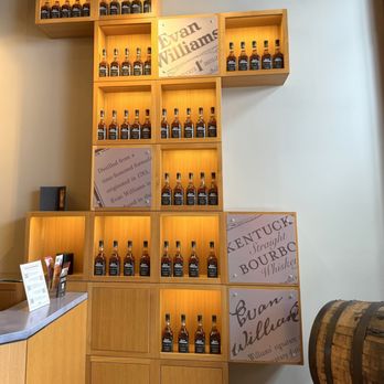 Evan Williams Bourbon Experience - Tours Near Me - Louisville, Kentucky