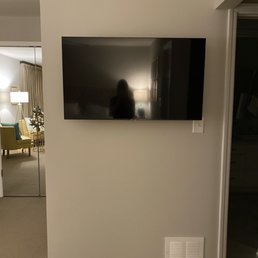 TV mounted perfectly TV mounted perfectly