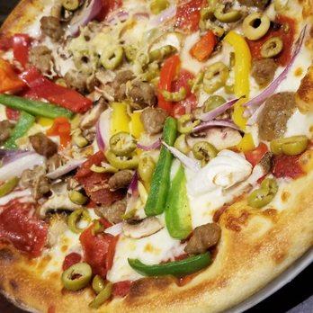 D'Lish - Pizza Near Me - Chula Vista, California