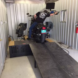Crossroads Cycles - Getting dyno tuned