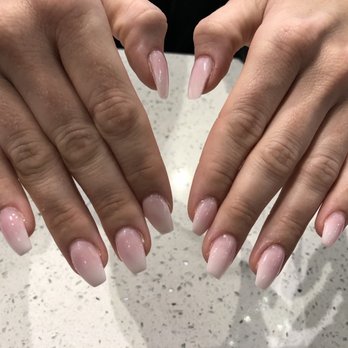 Lavi Nail & Spa - Day Spas Near Me - Chestermere, Alberta Lavi Nail & Spa - Day Spas Near Me - Chestermere, Alberta