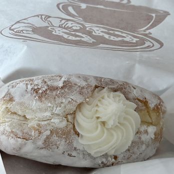 The Donut Shop - Vanilla cream donut - Donuts Near Me - Chatsworth, California The Donut Shop - Vanilla cream donut - Donuts Near Me - Chatsworth, California