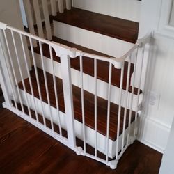 Safe Nest Babyproofing - We can install gates even if you have a difficult staircase design