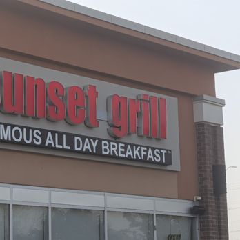 Sunset Grill - What a cool little place! Easy to get to and totally worth every penny. - Breakfast & Brunch Near Me - Niagara Falls, Ontario