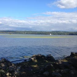Lighthouse Park - Esopus lighthouse in distance
