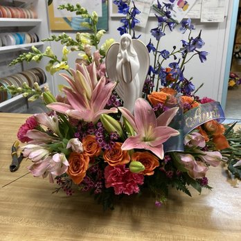 The Village Florist - Florists Near Me - Cisne, Illinois The Village Florist - Florists Near Me - Cisne, Illinois