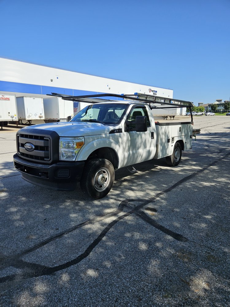 Best Garage Door Repair - Garage Door Contractor in Martinsville, IN
