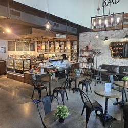 Cafe Moonday - Inside