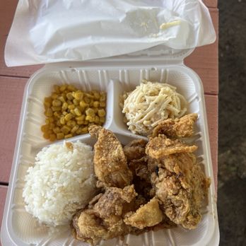 Kenna’s Kitchen - Chili Peppa Chicken - Food Trucks Near Me - Lihue, Hawaii Kenna’s Kitchen - Chili Peppa Chicken - Food Trucks Near Me - Lihue, Hawaii