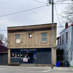 Rumpus Room - This is the East Side!