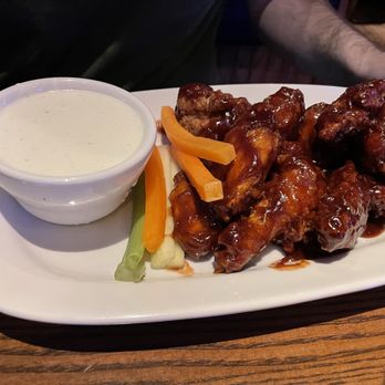 Carolina Ale House - Carolina barbeque wings - American Near Me - Cary, North Carolina