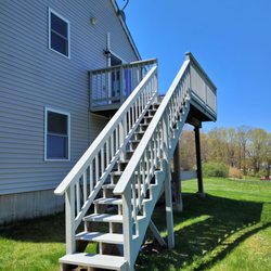 Mr Jack - Stairs, house, and deck finished