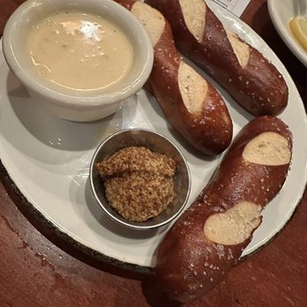 Weber Grill Restaurant - Pretzel Roll & Beer Cheese Dip - Steakhouses Near Me - Indianapolis, Indiana Weber Grill Restaurant - Pretzel Roll & Beer Cheese Dip - Steakhouses Near Me - Indianapolis, Indiana