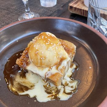 Running Goose - Bread Pudding - Gastropubs Near Me - Los Angeles, California Running Goose - Bread Pudding - Gastropubs Near Me - Los Angeles, California