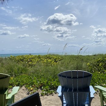 Seaside Café - View of the beach - American Near Me - Stuart, Florida Seaside Café - View of the beach - American Near Me - Stuart, Florida