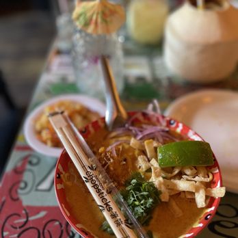 Top Burmese - Coconut Noodle Soup w/ Chicken - Burmese Near Me - Portland, Oregon Top Burmese - Coconut Noodle Soup w/ Chicken - Burmese Near Me - Portland, Oregon