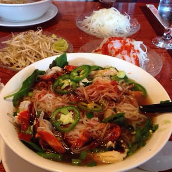Oriental Pearl Restaurant - Chicken Pho with a side of Onions & vinegar. - Vietnamese Near Me - Boothwyn, Pennsylvania Oriental Pearl Restaurant - Chicken Pho with a side of Onions & vinegar. - Vietnamese Near Me - Boothwyn, Pennsylvania