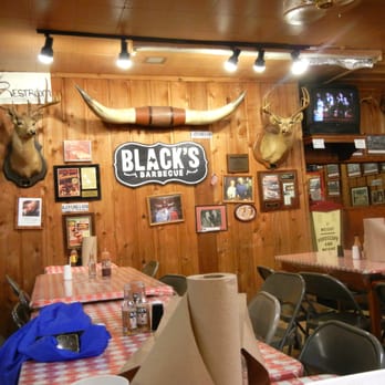 Black's Barbecue Lockhart - Barbeque Near Me - Lockhart, Texas