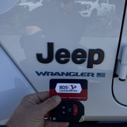BDS Locksmith - 2025 Jeep Wrangler all keys lost.