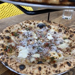 Salsiccia Pie