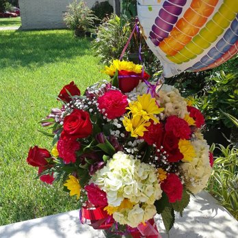 Forget Me Not Flowers - Beautiful arrangement recommended for a birthday..95.00... - Florists Near Me - PHARR, Texas