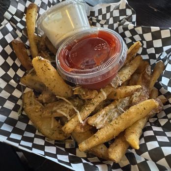The Bear Trap - Garlic Fries - Beer Bar Near Me - Big Bear Lake, California The Bear Trap - Garlic Fries - Beer Bar Near Me - Big Bear Lake, California