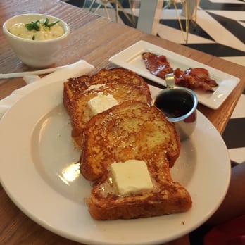 Staks Pancake Kitchen - Memphis - French toast - American Near Me - Memphis, Tennessee Staks Pancake Kitchen - Memphis - French toast - American Near Me - Memphis, Tennessee